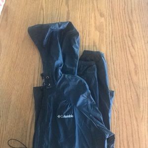 Black wind/rain jacket